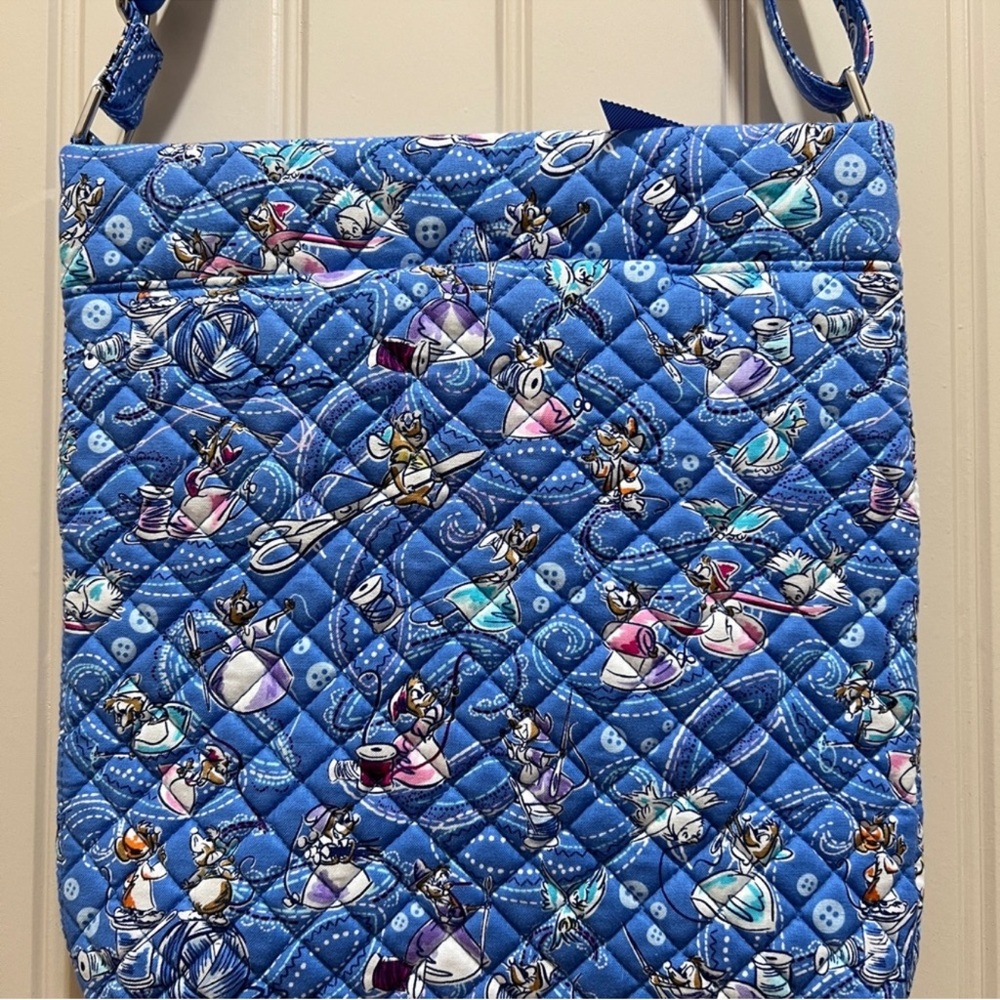 Vera Bradley x Disney | Triple Zip Hipster Crossbody Cinderella Paisley Friends - Picture 6 of 11